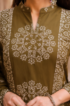 Mehendi Green Ethnic Mandala Print Set